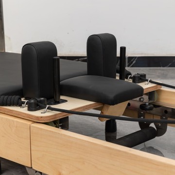 Reformer piegevole in rubber wood