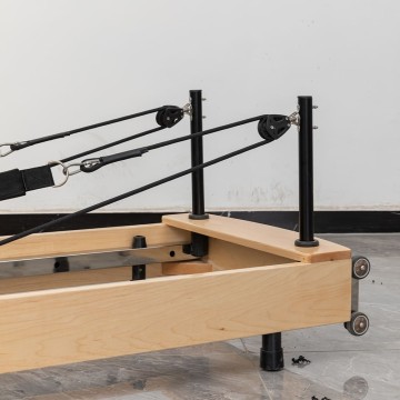 Reformer piegevole in rubber wood