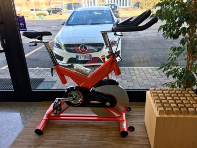 TEKKFIT ASTRA Spinning Bike a scatto fisso